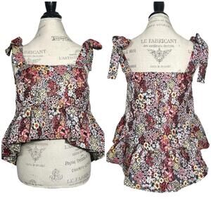 Moodie | Women | Floral Jacquard Tapestry Babydoll Crop Top | Medium